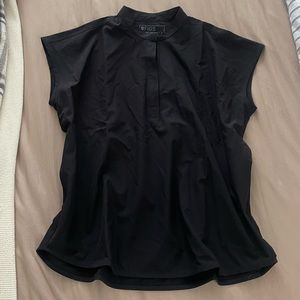 COPY - FIGS black FREEX Zamora lined petite joggers and Raefa FREEx scrubs